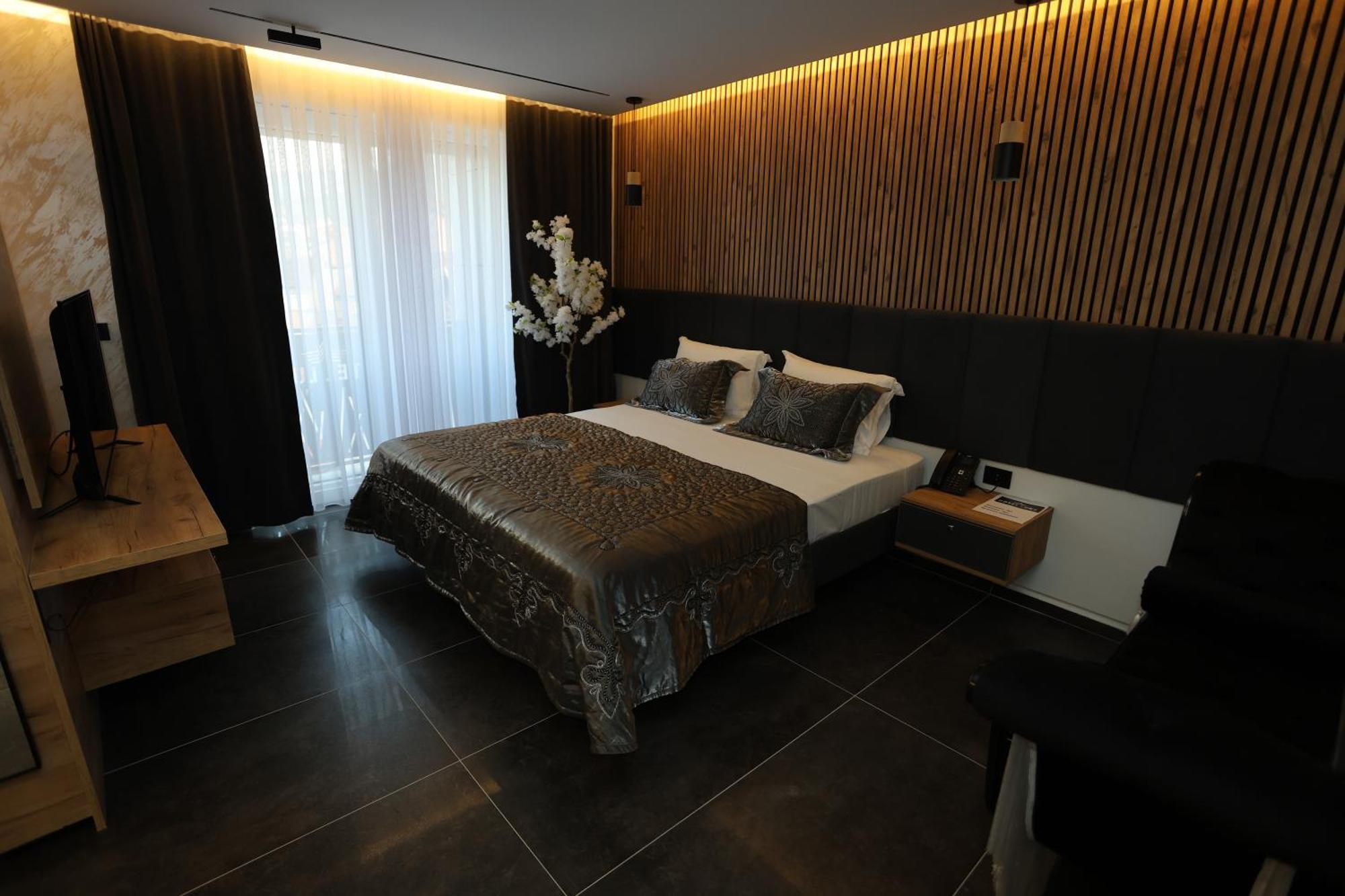 Hotel Luna Prizren Exterior photo